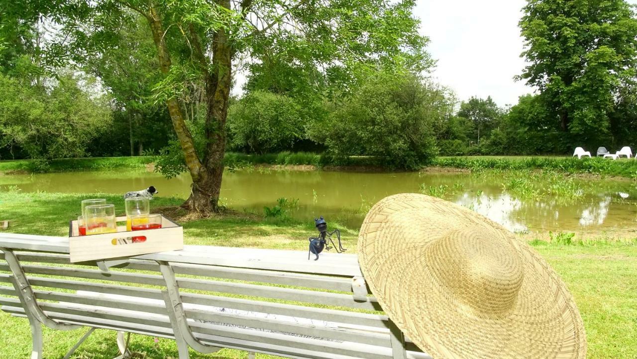 Le Domaine De L'Etang 호텔 몽카우턴트 외부 사진